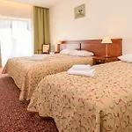 Regina Hotel 3*