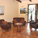 Regina Hotel