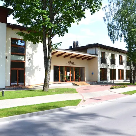 Regina Viešbutis 3*